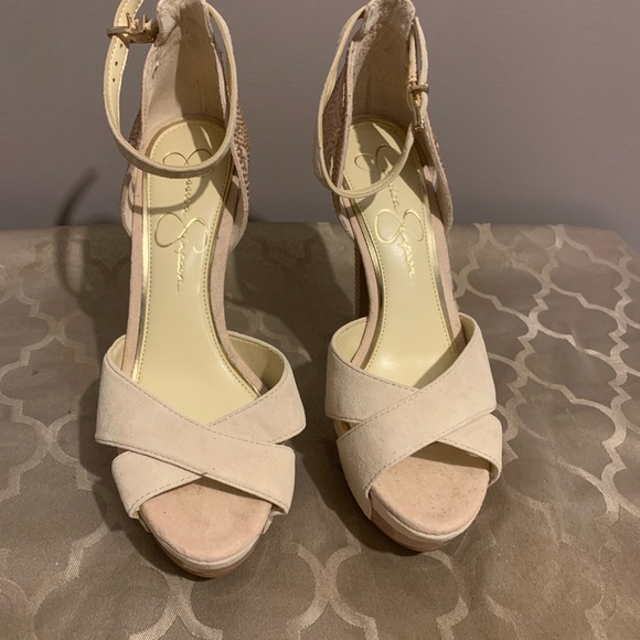 Pink platform pumps . Never worn - Picture 1 of 5